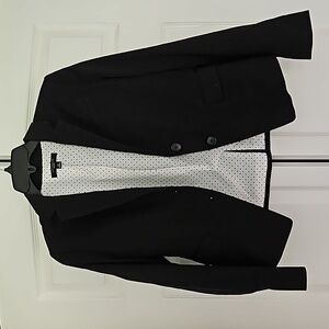 Ann Taylor black blazer size 6 petite